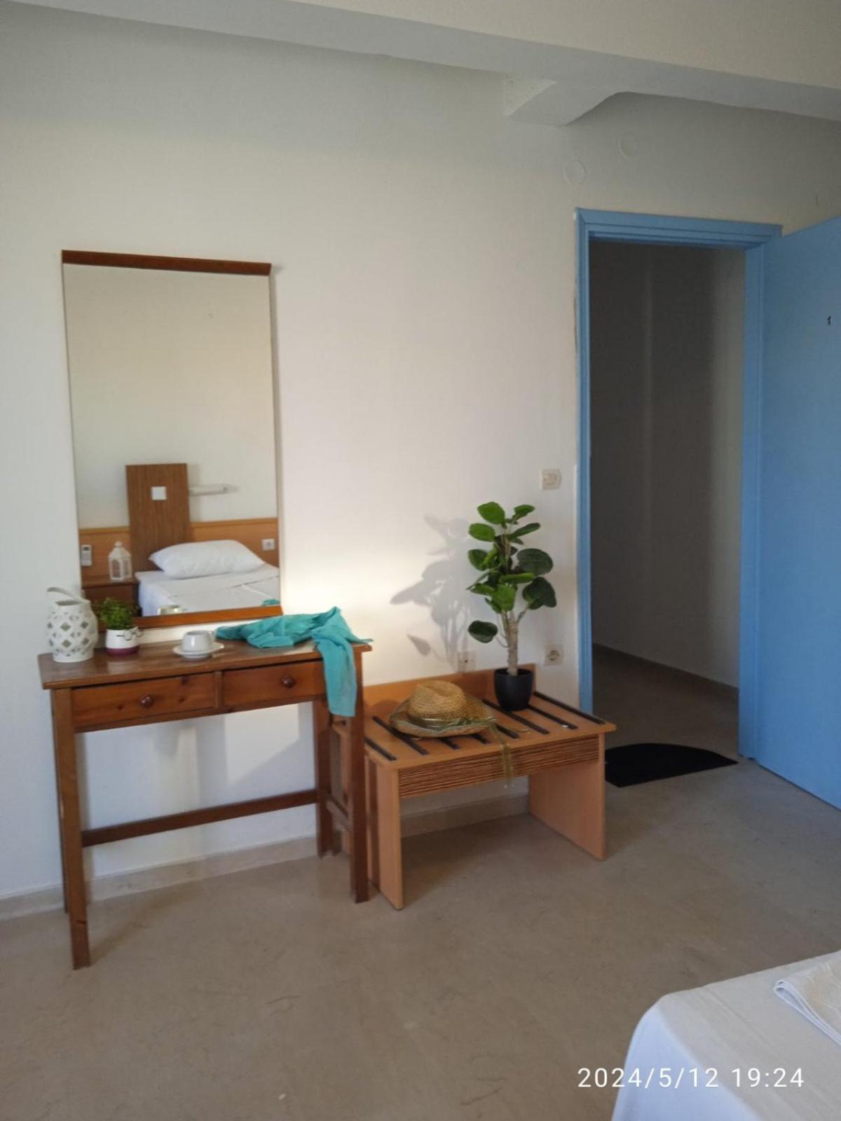 Kavos Apartments4You Ll Exteriör bild
